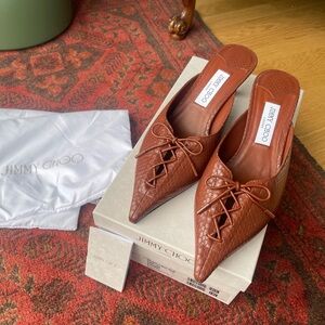 NWB Jimmy Choo Scarlett mule 50 in Cognac. Size 41